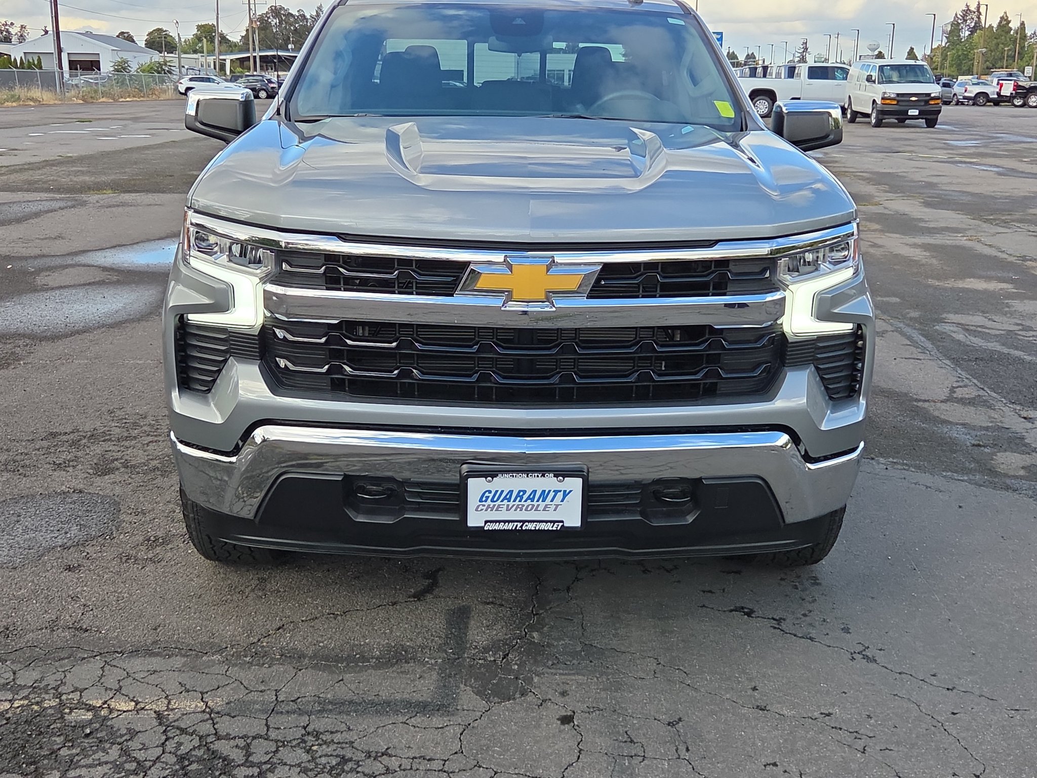 Used 2026 Chevrolet Silverado 1500 LT w/ All Star Edition Plus AWD/4WD image 2
