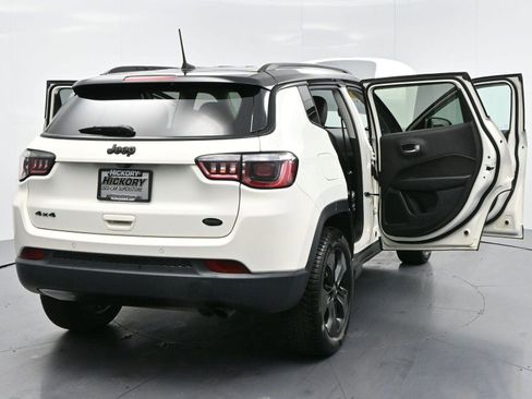 Used 2018 Jeep Compass Latitude w/ Popular Equipment Group AWD/4WD image 37