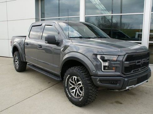 Used 2018 Ford F150 Raptor w/ Equipment Group 801A Mid image 7