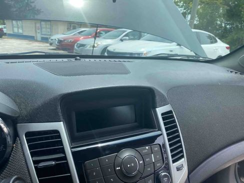 Used 2014 Chevrolet Cruze LT w/ All-Star Edition FWD image 19