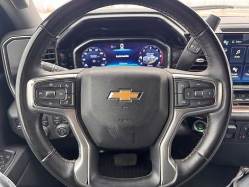 Used 2024 Chevrolet Silverado 3500 LT w/ Safety Package image 9