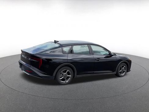 Used 2025 Kia K4 LXS image 15