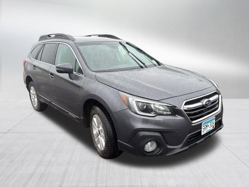 Used 2019 Subaru Outback 2.5i Premium AWD/4WD image 9