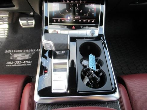 Used 2022 Audi SQ7 Prestige image 21