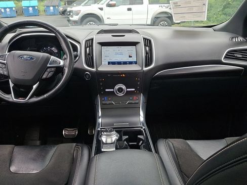 Used 2020 Ford Edge ST w/ Equipment Group 401A AWD/4WD image 18