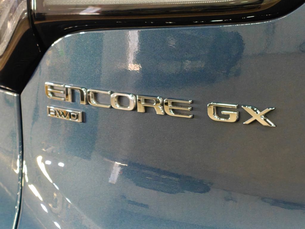 Used 2024 Buick Encore GX Avenir w/ Avenir Technology Package AWD/4WD image 55
