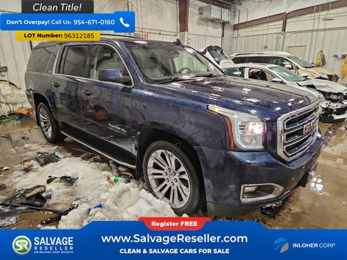 Used 2017 GMC Yukon XL SLT w/ Open Road Package image 5