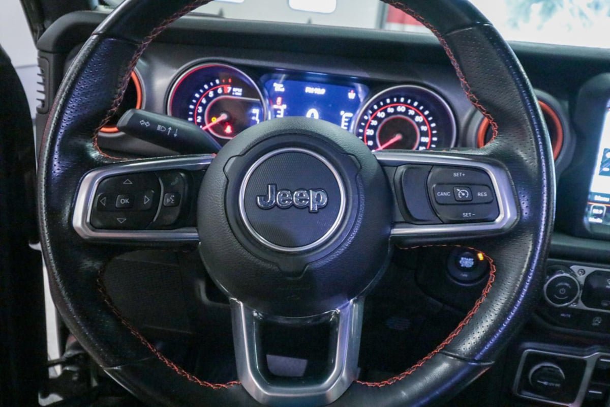 Used 2021 Jeep Gladiator Mojave AWD/4WD image 15