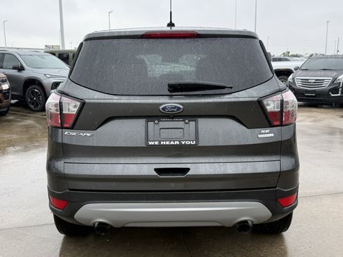Used 2017 Ford Escape SE FWD image 6
