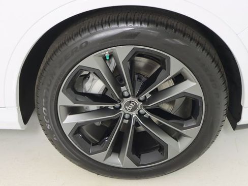 New 2026 Audi Q7 Premium Plus image 9