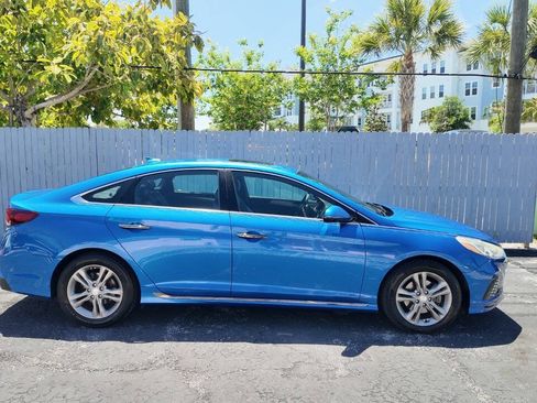 Used 2018 Hyundai Sonata Sport w/ Cargo Package FWD image 2