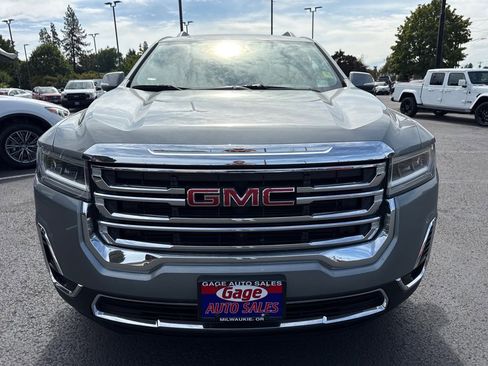 Used 2023 GMC Acadia SLT image 14
