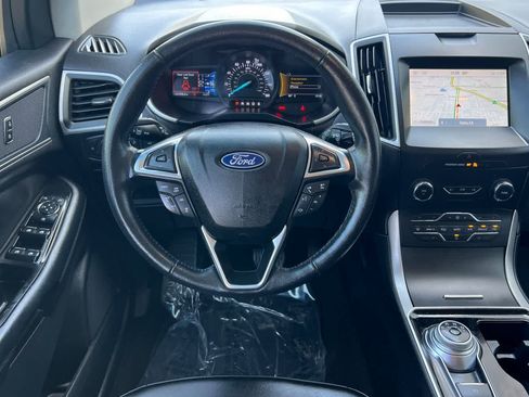 Used 2020 Ford Edge SEL w/ Convenience Package image 16
