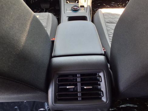 New 2026 Volkswagen Tiguan S image 13