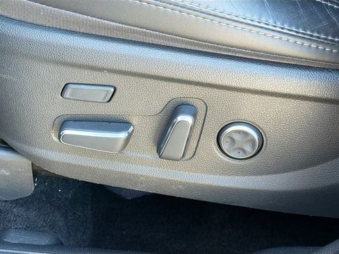 Used 2023 Hyundai Santa Fe Calligraphy image 24