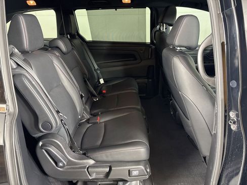 Used 2025 Honda Odyssey Sport-L image 18