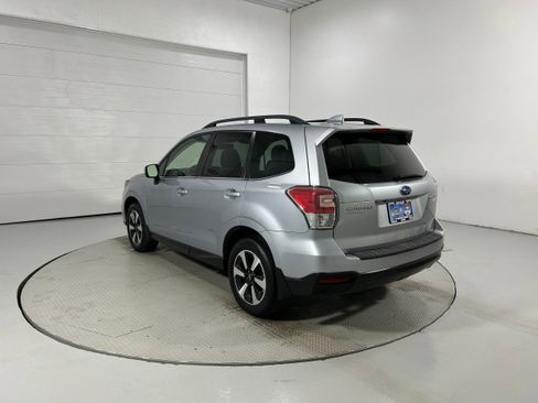 Used 2017 Subaru Forester 2.5i Limited AWD/4WD image 20