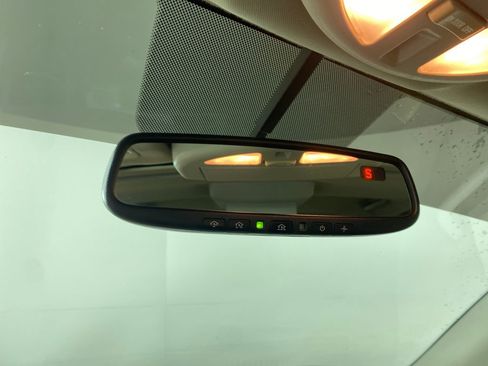 Used 2015 Nissan Armada SL w/ Moonroof Package image 24