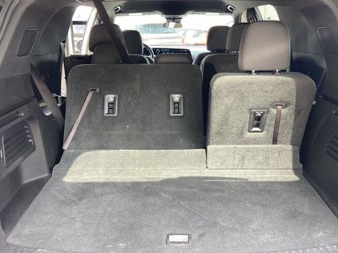 Used 2024 Chevrolet Traverse Z71 w/ LPO, Floor Liner Package AWD/4WD image 21
