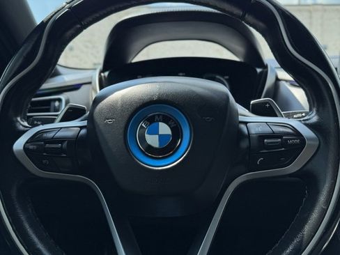 Used 2019 BMW i8 Roadster image 46