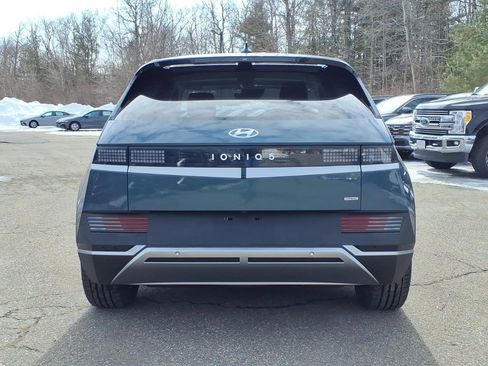 Certified 2024 Hyundai Ioniq 5 SE image 4