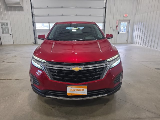Used 2024 Chevrolet Equinox LT AWD/4WD image 3