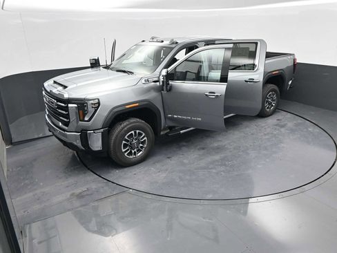 New 2026 GMC Sierra 2500 SLT w/ SLT Premium Package image 43