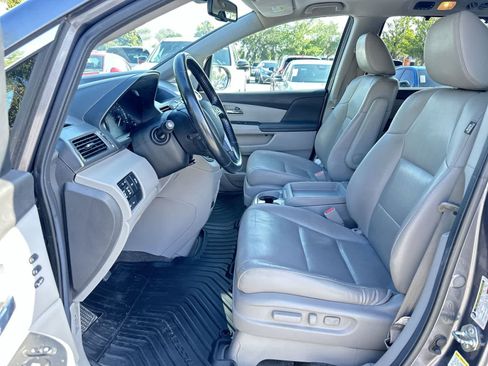 Used 2014 Honda Odyssey Touring image 13