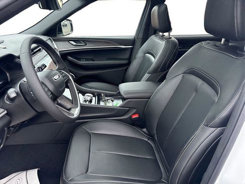 New 2026 Jeep Grand Cherokee L Limited AWD/4WD image 9