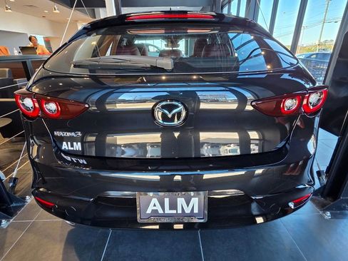 New 2026 MAZDA MAZDA3 2.5 S Hatchback w/ Premium Pkg image 11