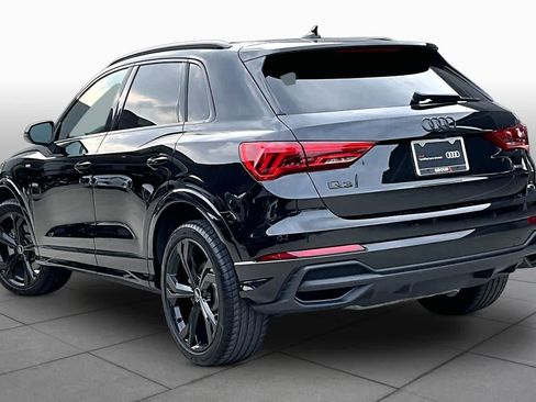 Used 2023 Audi Q3 2.0T Premium Plus w/ Premium Plus Package AWD/4WD image 12