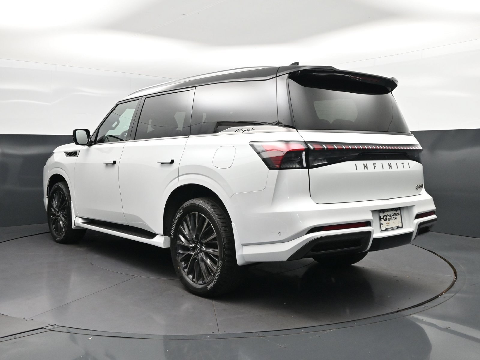 New 2027 INFINITI QX80 Autograph w/ Premium Cargo Package AWD/4WD image 5