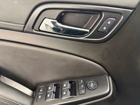 Used 2020 Chevrolet Tahoe Premier image 32