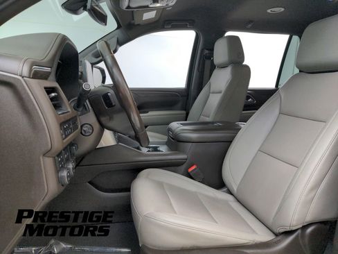 Used 2022 Chevrolet Tahoe Z71 w/ Z71 Off-Road Package AWD/4WD image 26