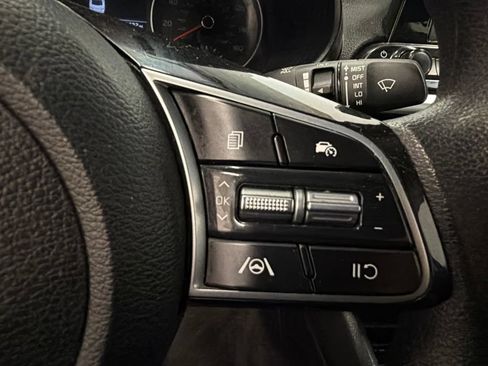Used 2023 Kia Forte LXS FWD image 19