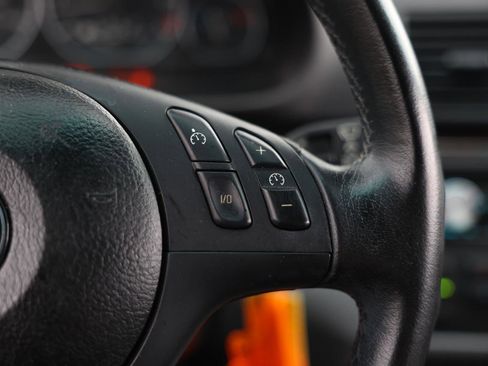 Used 2004 BMW 330Ci Convertible image 23