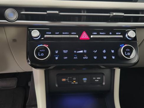 Certified 2024 Hyundai Ioniq 5 SE AWD/4WD image 30