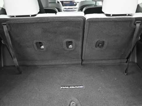 Used 2025 Hyundai Palisade SEL AWD/4WD image 12