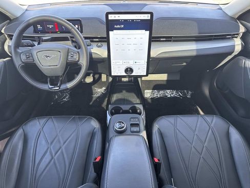 Used 2022 Ford Mustang Mach-E California Route 1 image 8