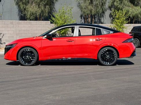 New 2026 Nissan Sentra SR FWD image 2