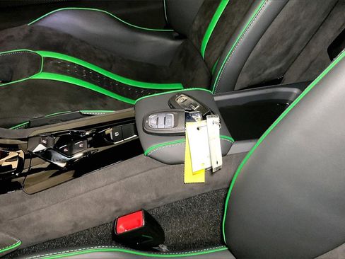 Used 2023 Lamborghini Huracan Tecnica image 21