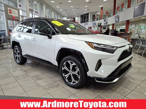 New 2025 Toyota RAV4 XSE image 1