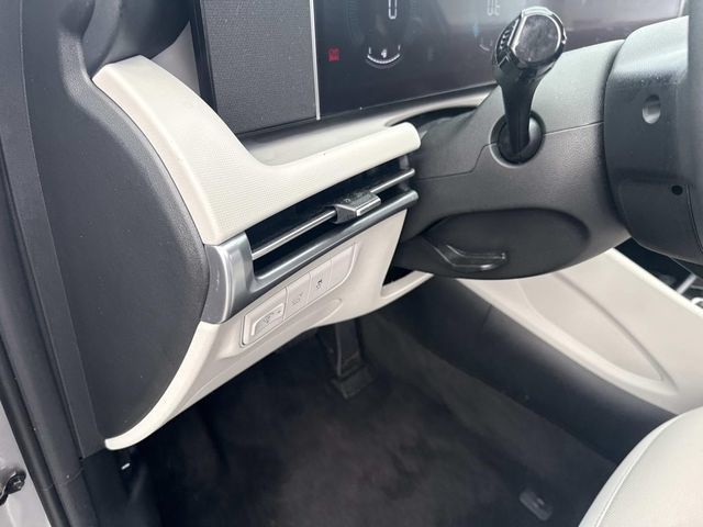 Used 2025 Hyundai Tucson SEL AWD/4WD image 22