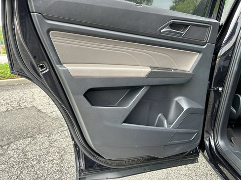 Used 2022 Volkswagen Atlas SE AWD/4WD image 22