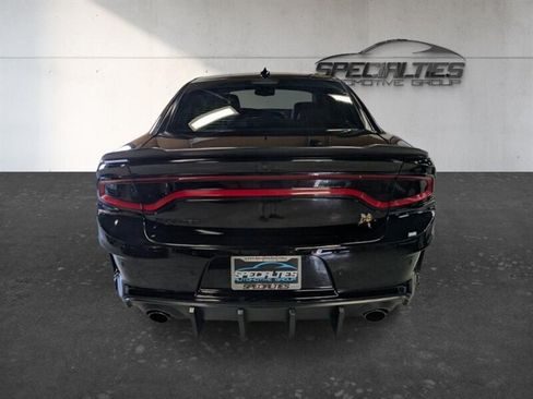 Used 2021 Dodge Charger Scat Pack RWD image 9