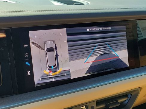 New 2026 Porsche Cayenne AWD/4WD image 30