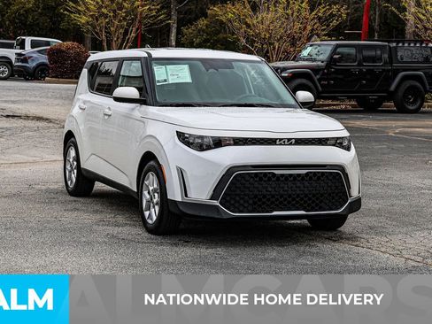 Used 2025 Kia Soul LX w/ LX Technology Package image 5