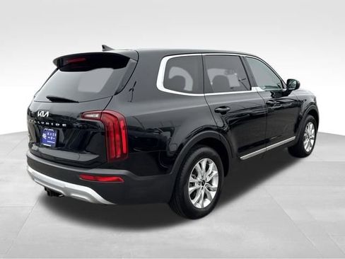Used 2022 Kia Telluride LX image 5