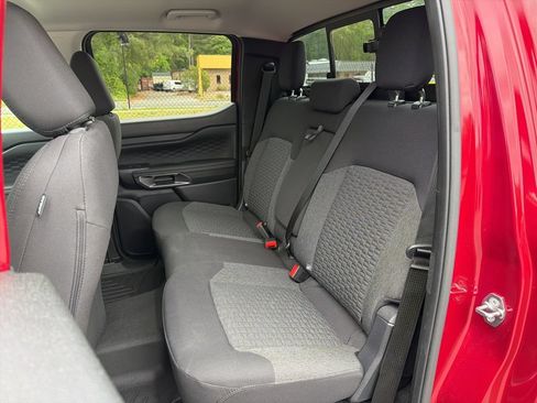 Used 2025 Ford Ranger XLT w/ Black Appearance Package AWD/4WD image 23