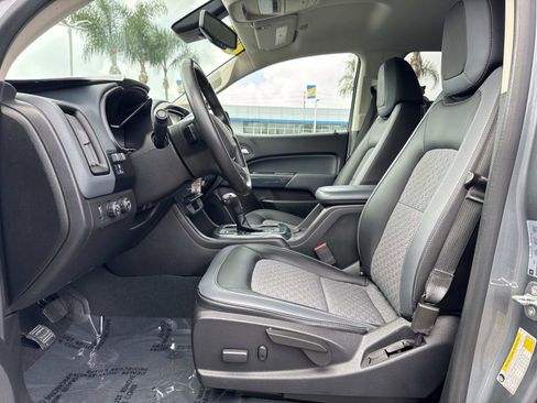 Used 2021 Chevrolet Colorado Z71 w/ Safety Package image 20